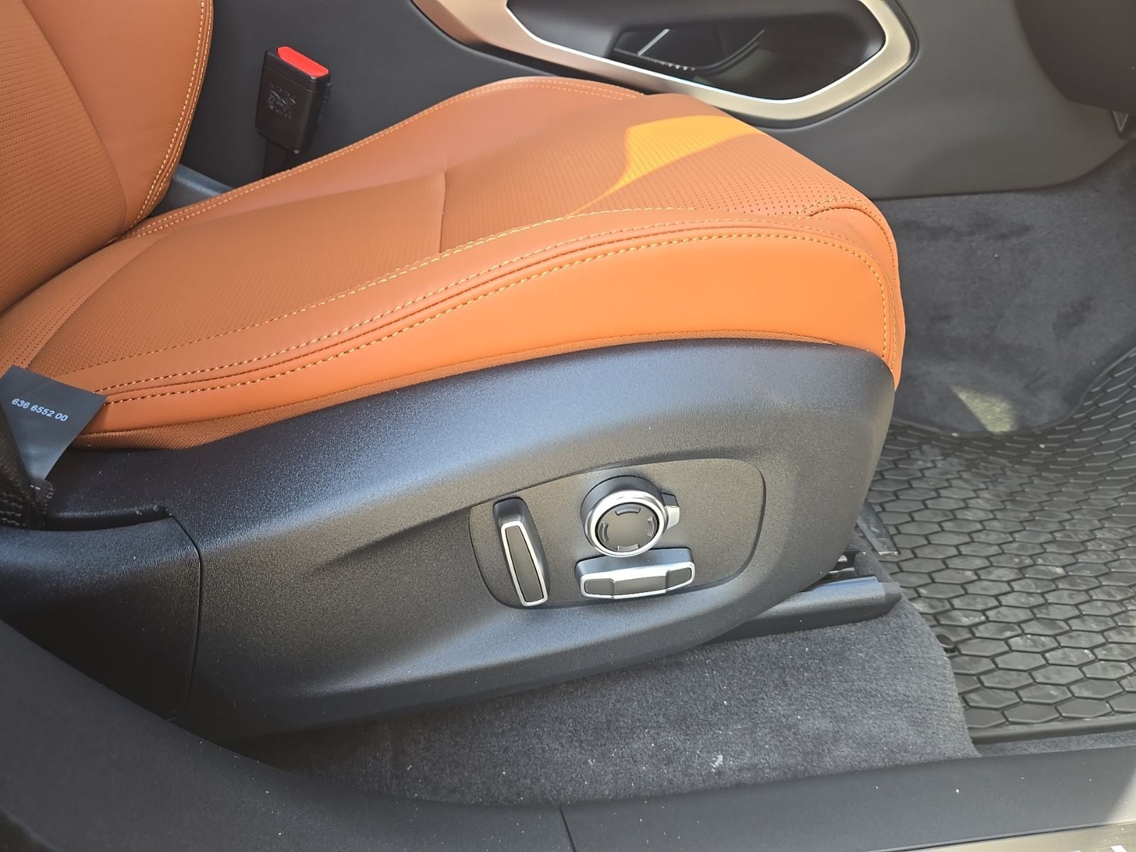 2026 Jaguar F-Pace R-Dynamic S - Photo 29