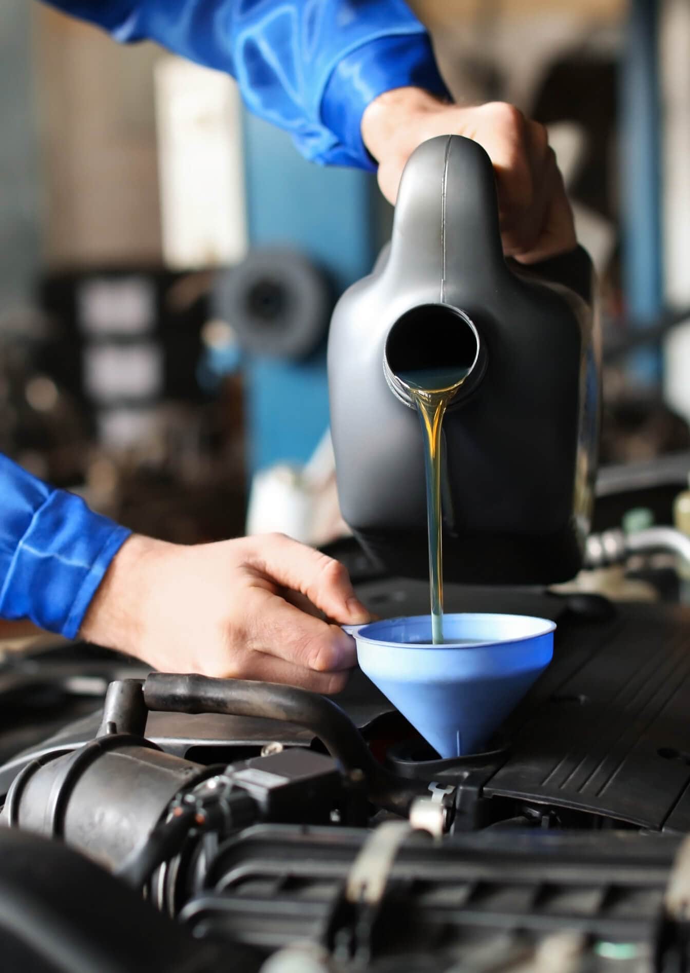 WHEN TO COME IN FOR A JAGUAR OIL CHANGE