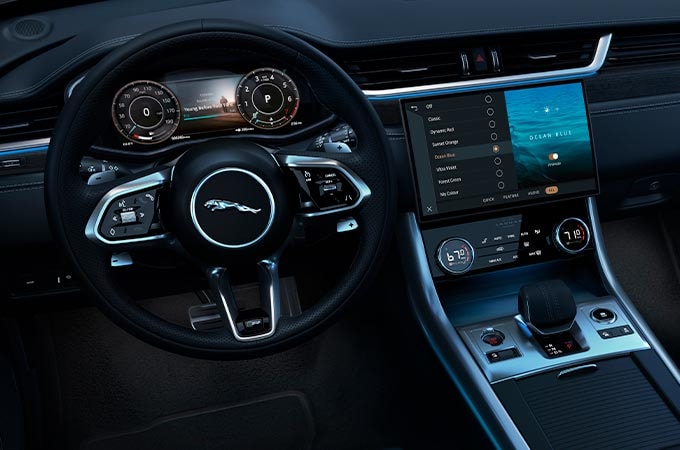 2023_Jaguar_XF_Interior.png