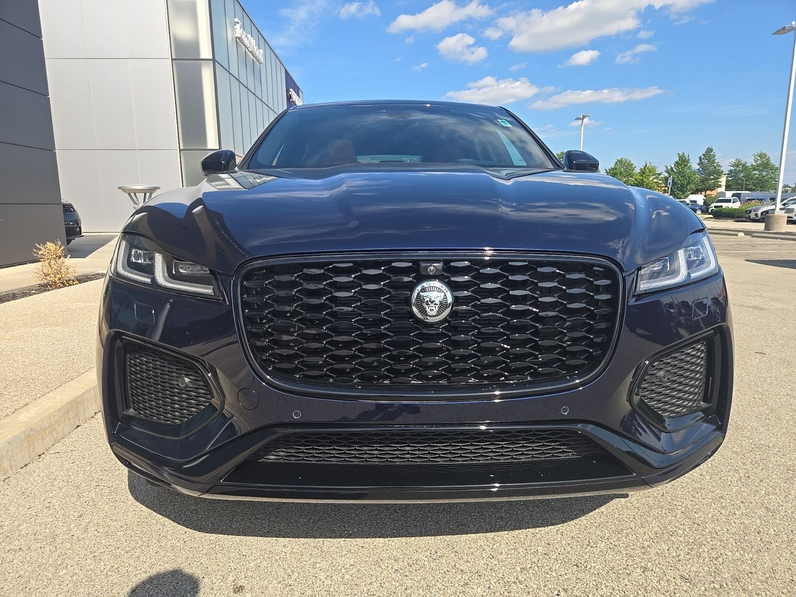 2026 Jaguar F-Pace R-Dynamic S - Photo 9