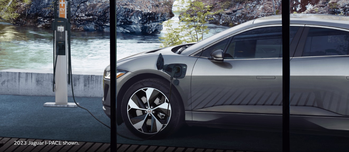 2024 JAGUAR I-PACE CHARGING