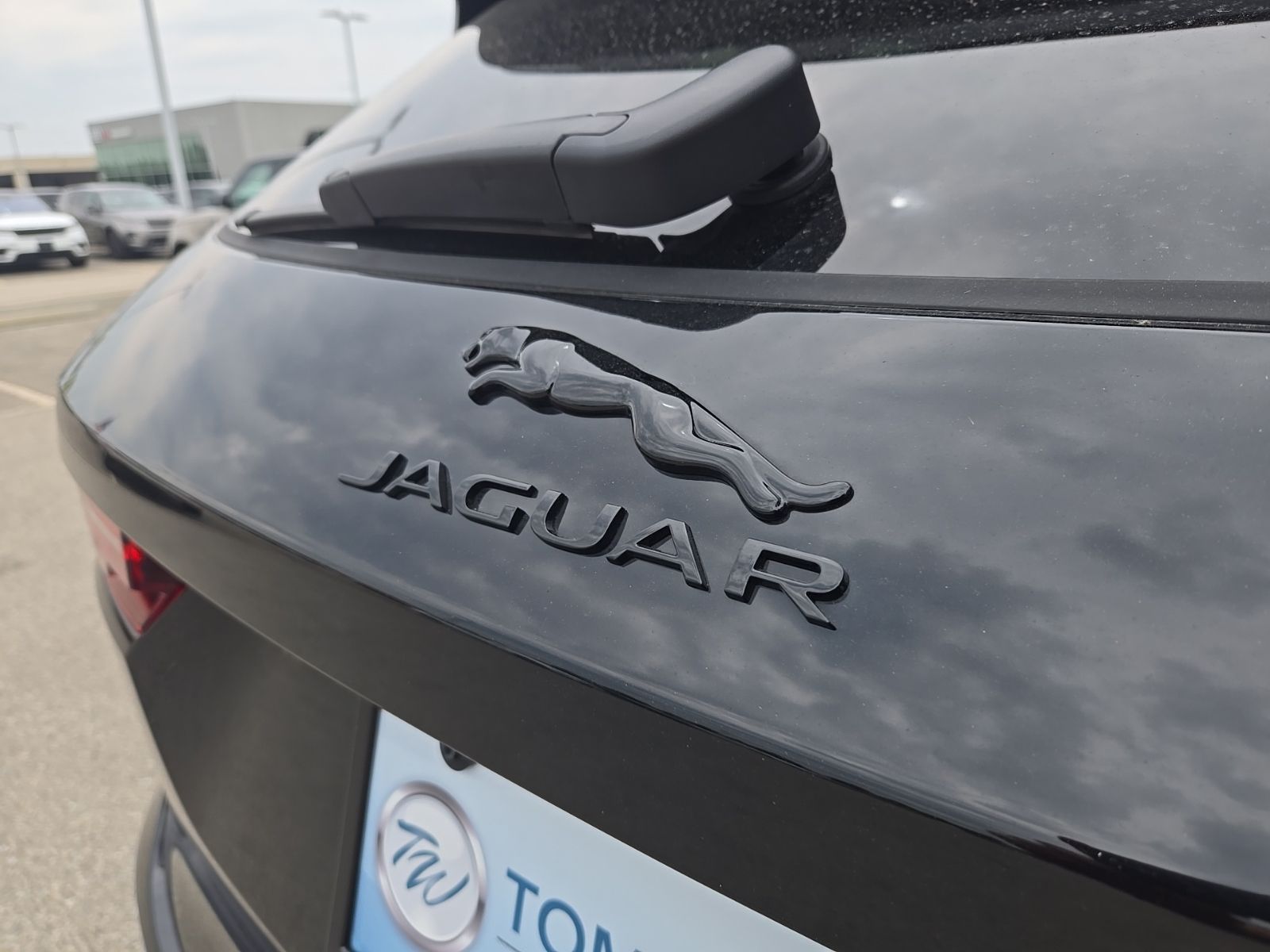 2026 Jaguar F-Pace R-Dynamic S - Photo 11