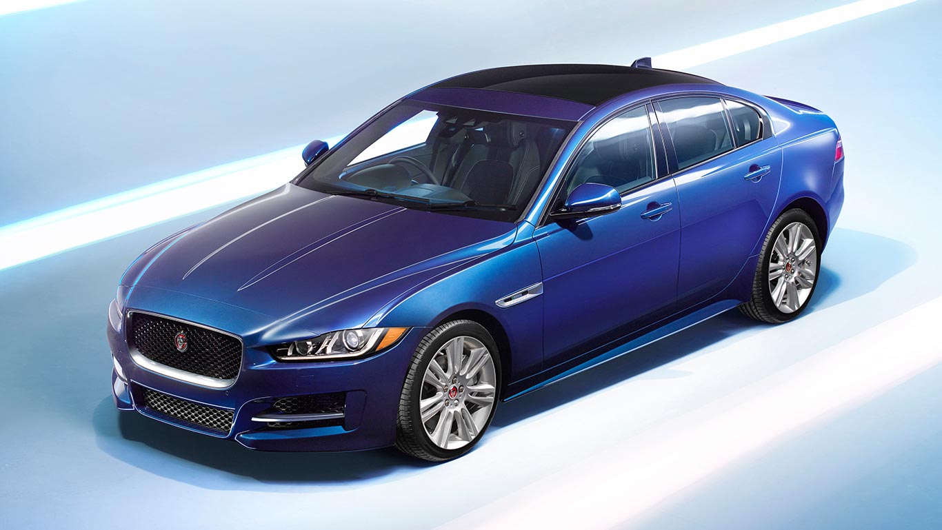 2017 Jaguar XE.jpg