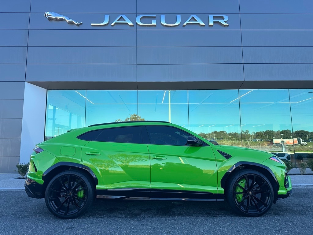 2021 Lamborghini Urus