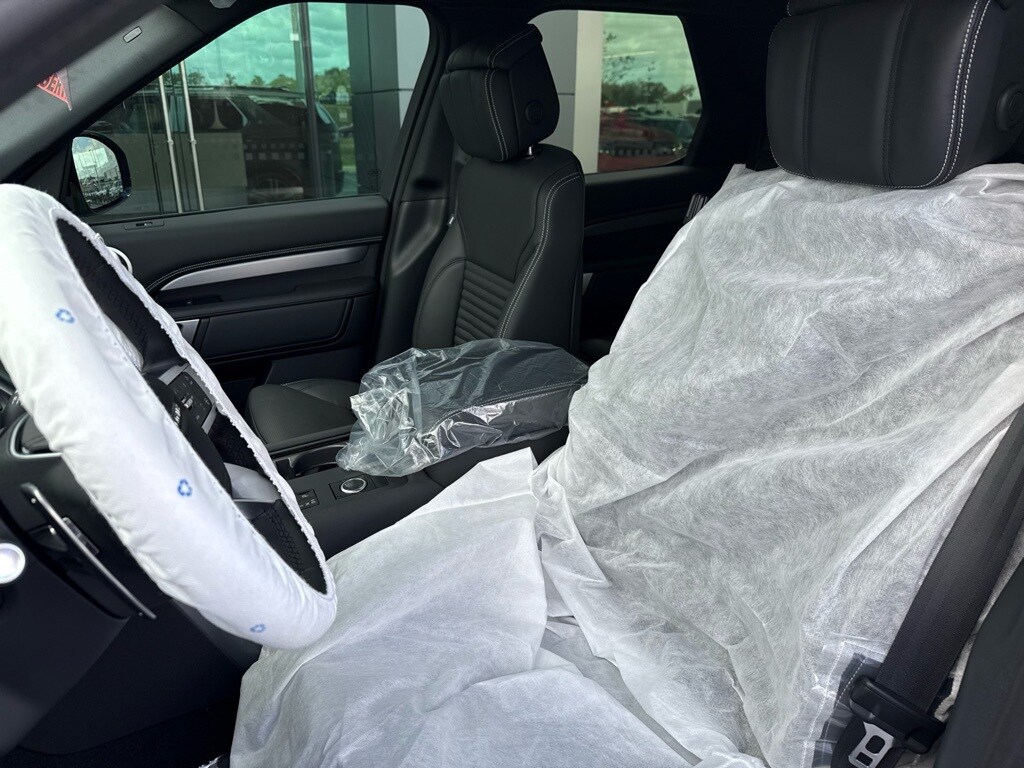 New 2026 Land Rover Discovery Tempest Edition SUV