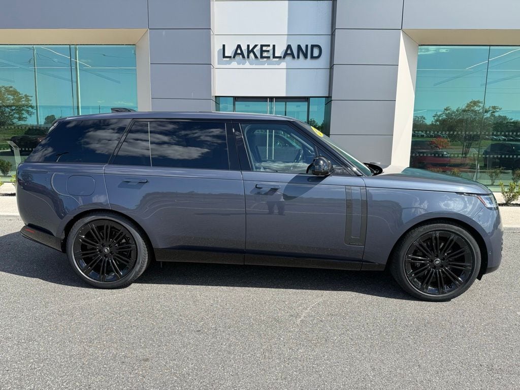 Used 2025 Land Rover Range Rover Autobiography SUV