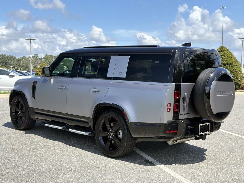 Used 2024 Land Rover Defender 130 X-Dynamic SE SUV