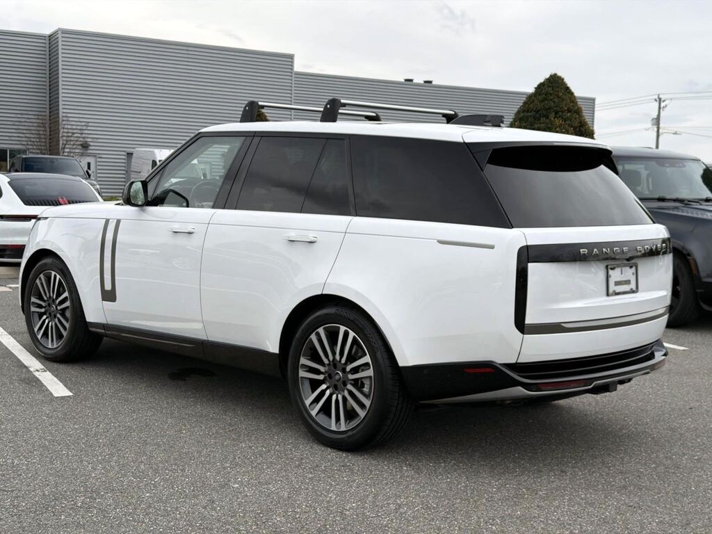 Used 2024 Land Rover Range Rover SE SUV