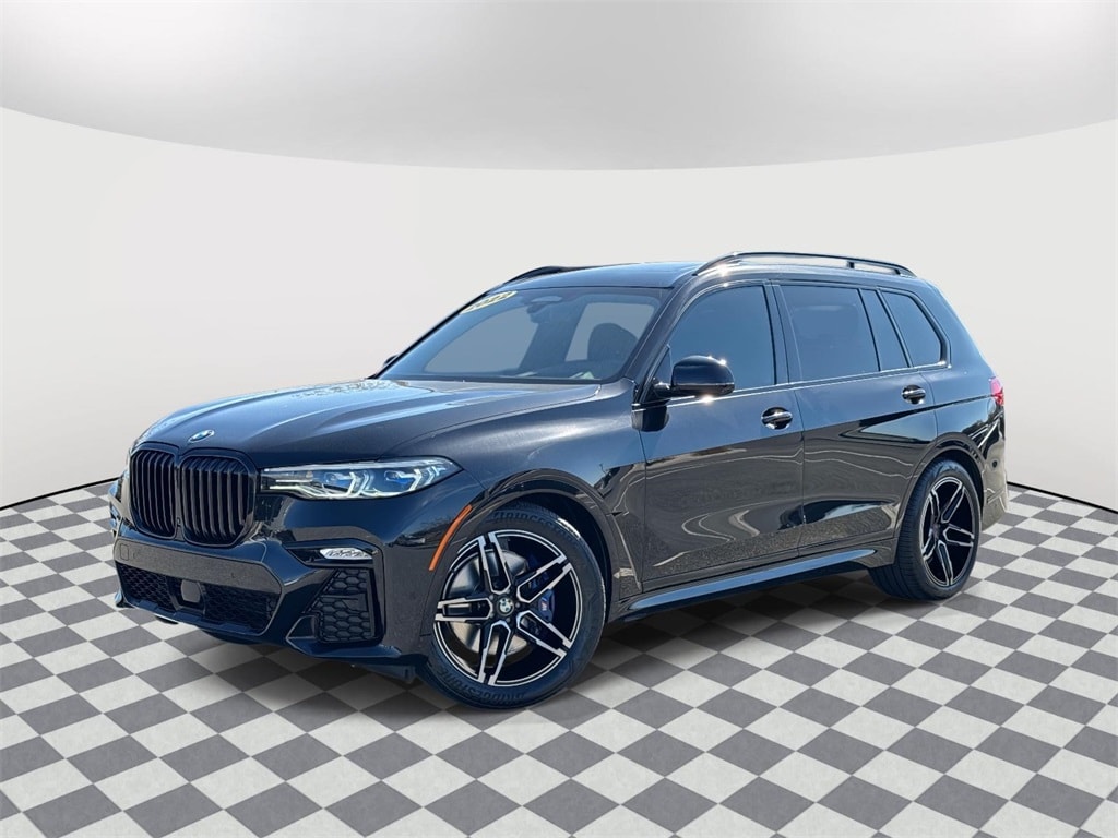 2022 BMW X7 M50i