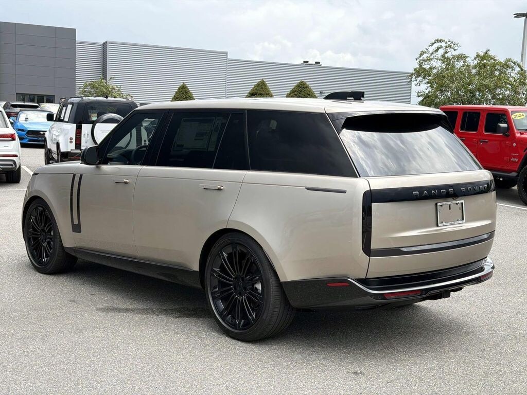 New 2026 Land Rover Range Rover