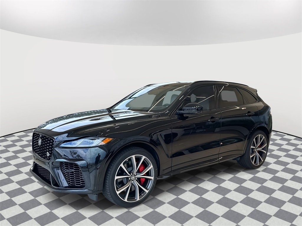 2026 Jaguar F-Pace SVR's photo