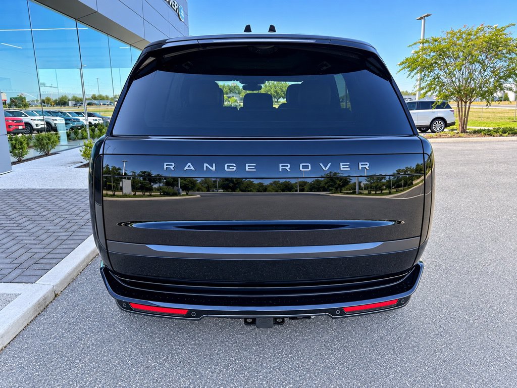 Used 2026 Land Rover Range Rover SE SUV