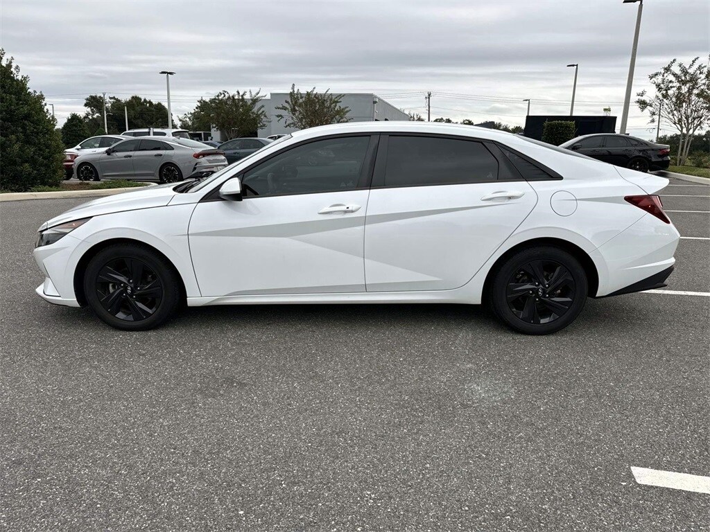 Used 2022 Hyundai Elantra SEL Sedan