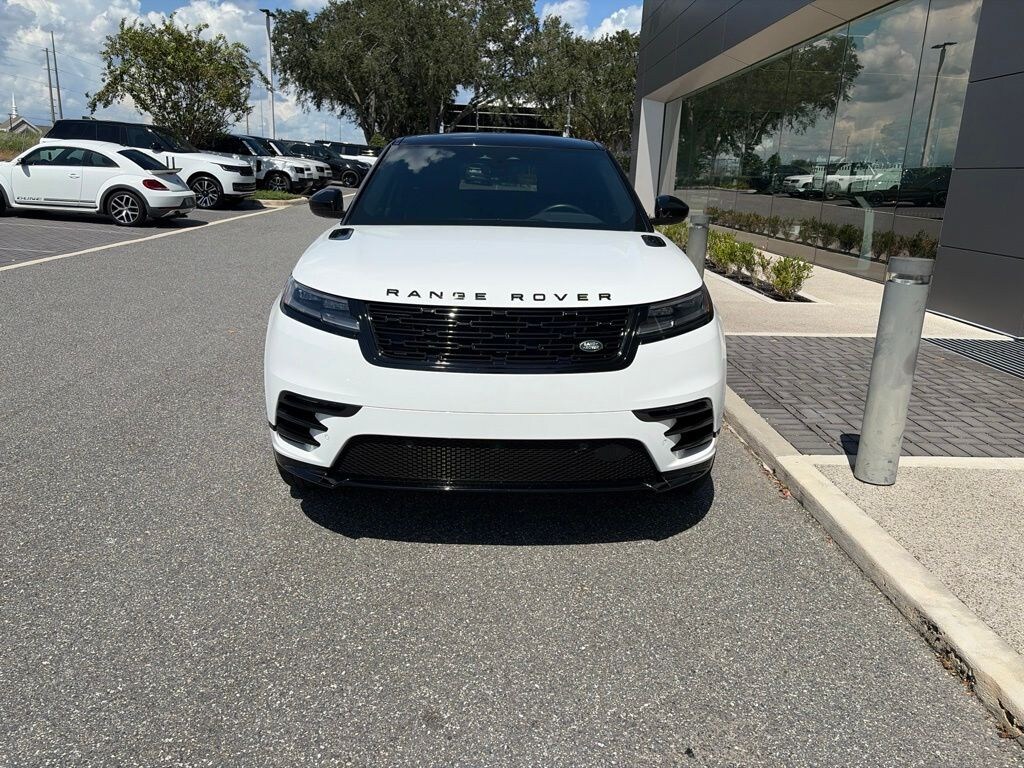 Used 2024 Land Rover Range Rover Velar Dynamic SE SUV