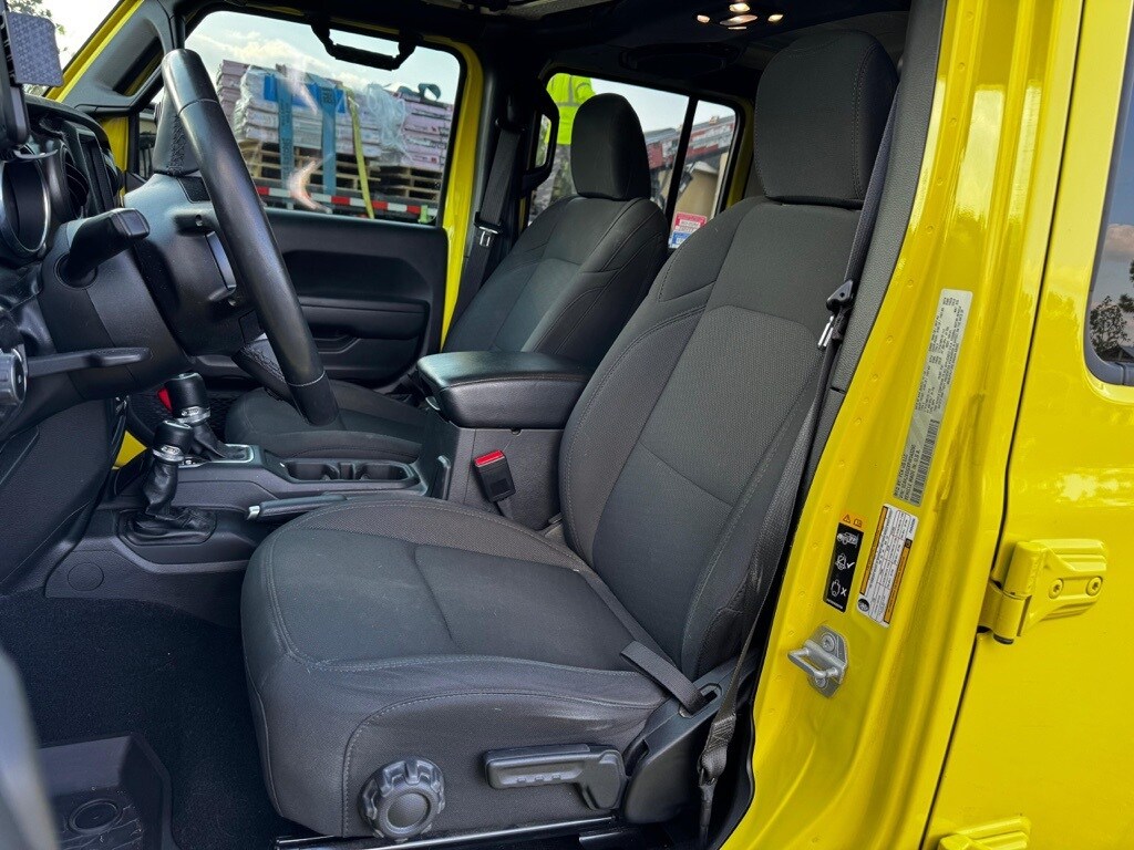 Used 2023 Jeep Wrangler Willys SUV