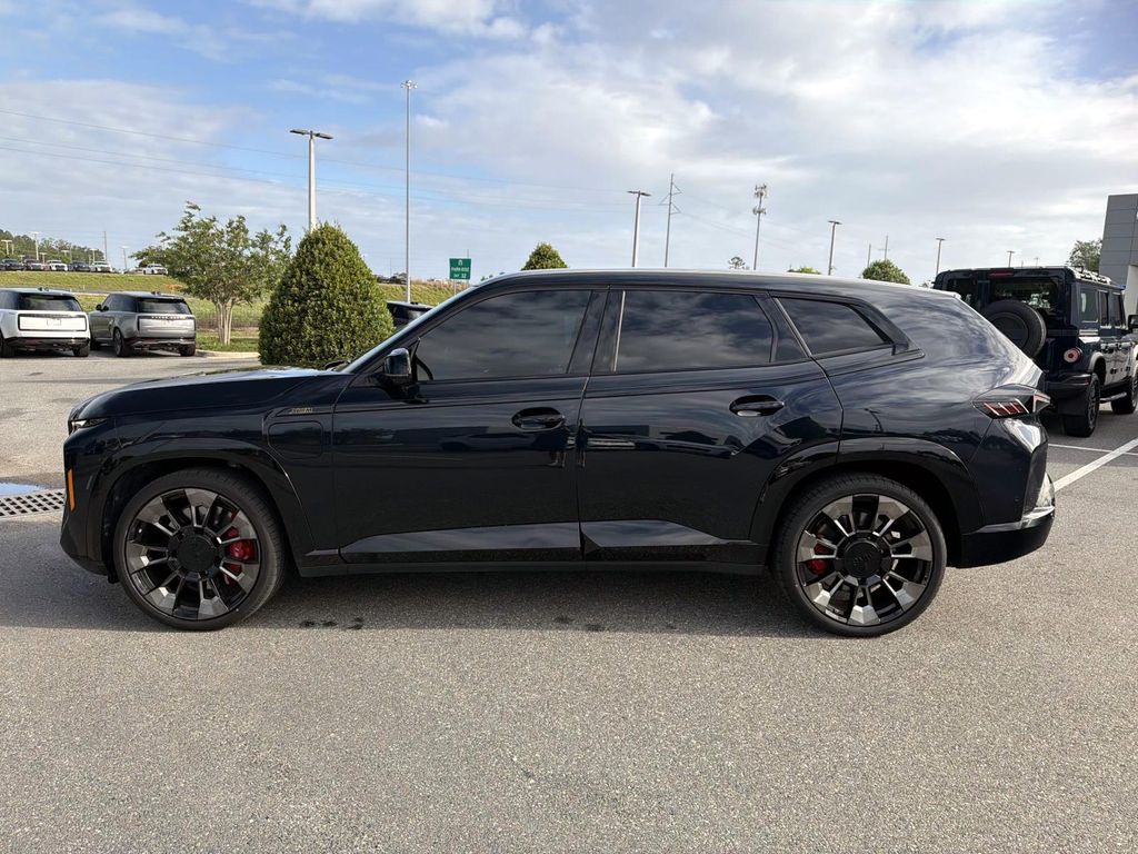 Used 2023 BMW XM Base with VIN 5YM23CS06P9S42528 for sale in Lakeland, FL