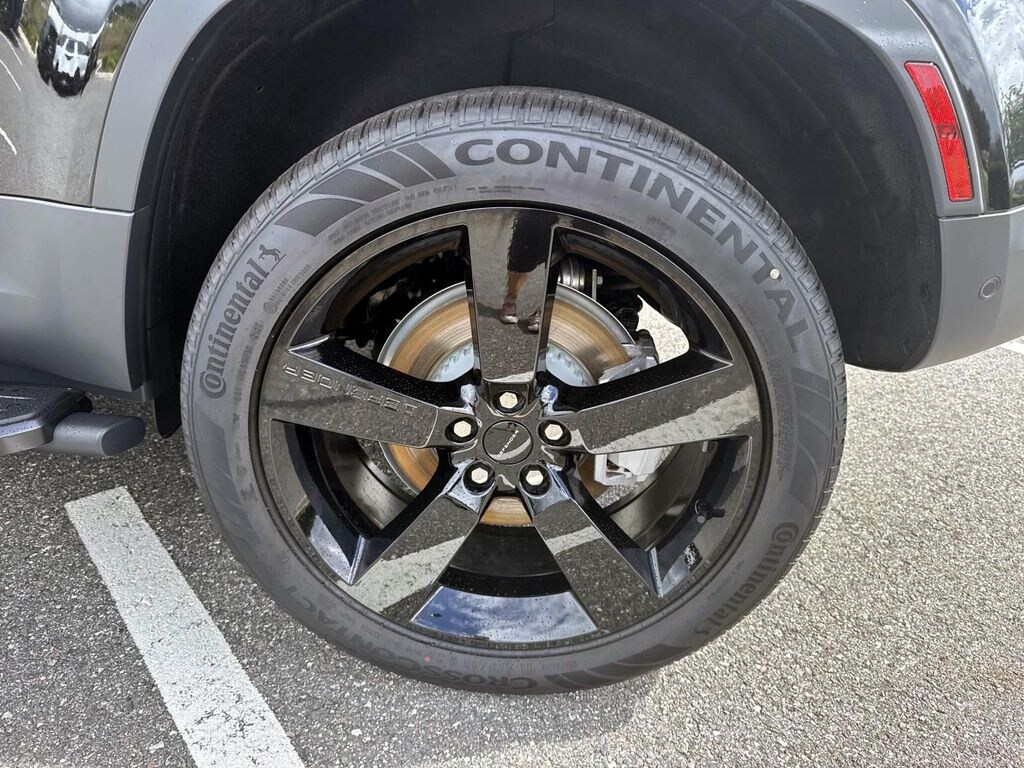 New 2026 Land Rover Defender 110 S SUV