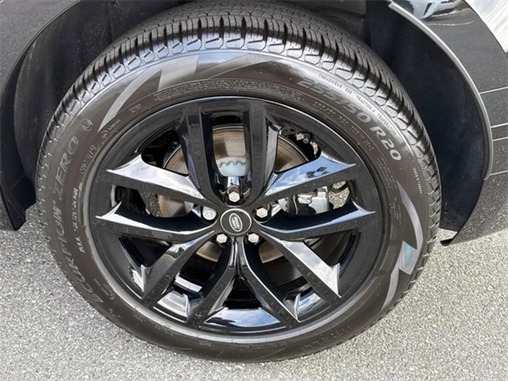 Used 2025 Land Rover Range Rover Velar Dynamic SE SUV