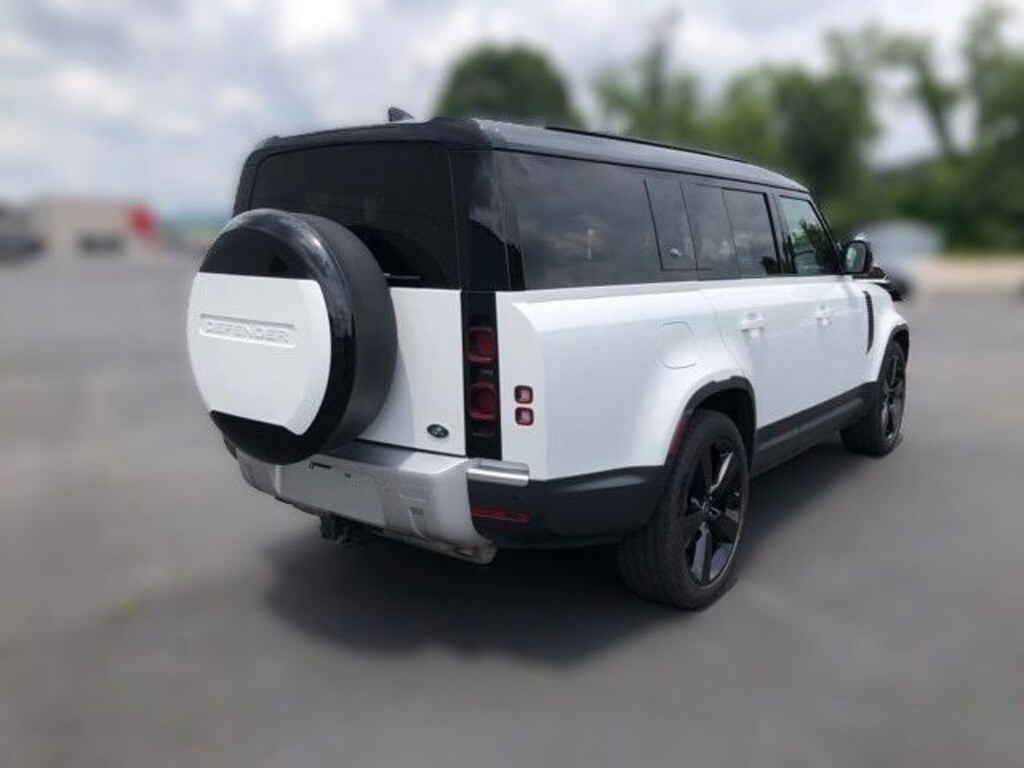 Used 2023 Land Rover Defender 130 SE SUV
