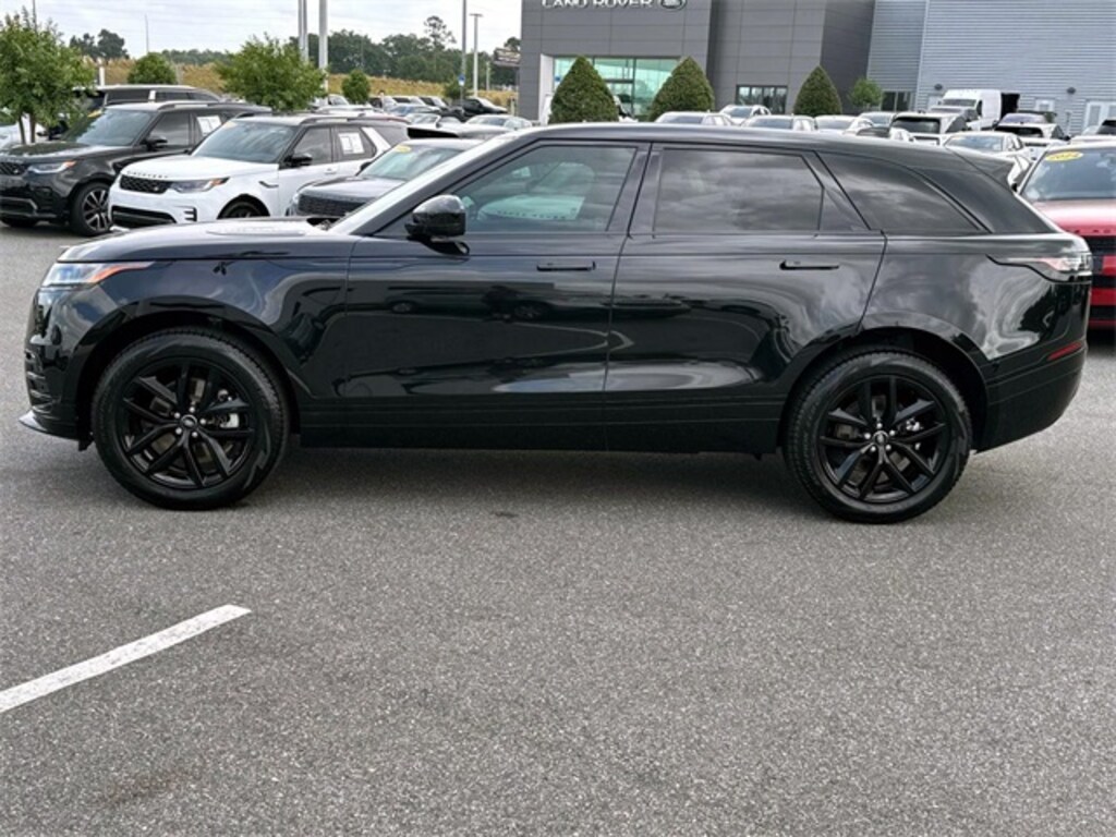 Used 2025 Land Rover Range Rover Velar Dynamic SE SUV