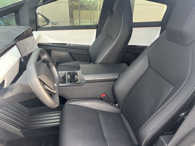 Used 2024 Tesla Cybertruck Cyberbeast with VIN 7G2CEHEE7RA038660 for sale in Northfield, Minnesota