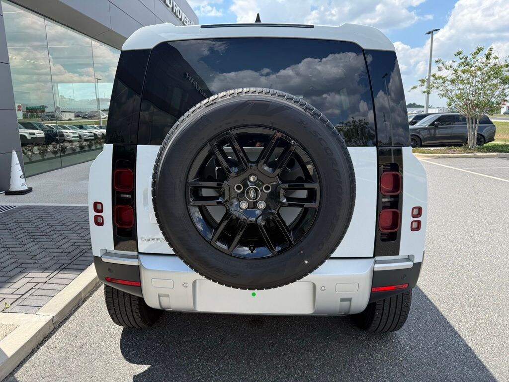 Used 2025 Land Rover Defender 110 S SUV