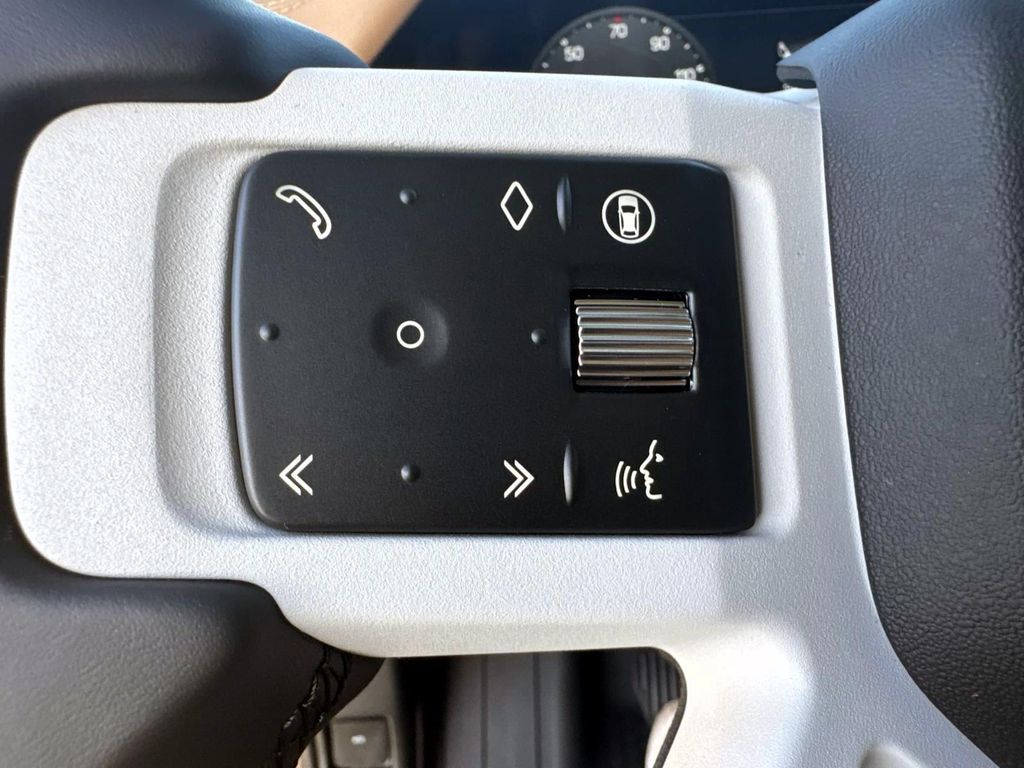 2026 Land Rover Defender S - Photo 27