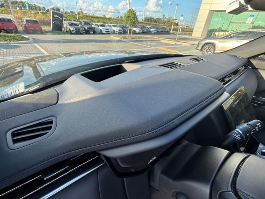 Used 2025 Land Rover Range Rover Sport Dynamic SE SUV