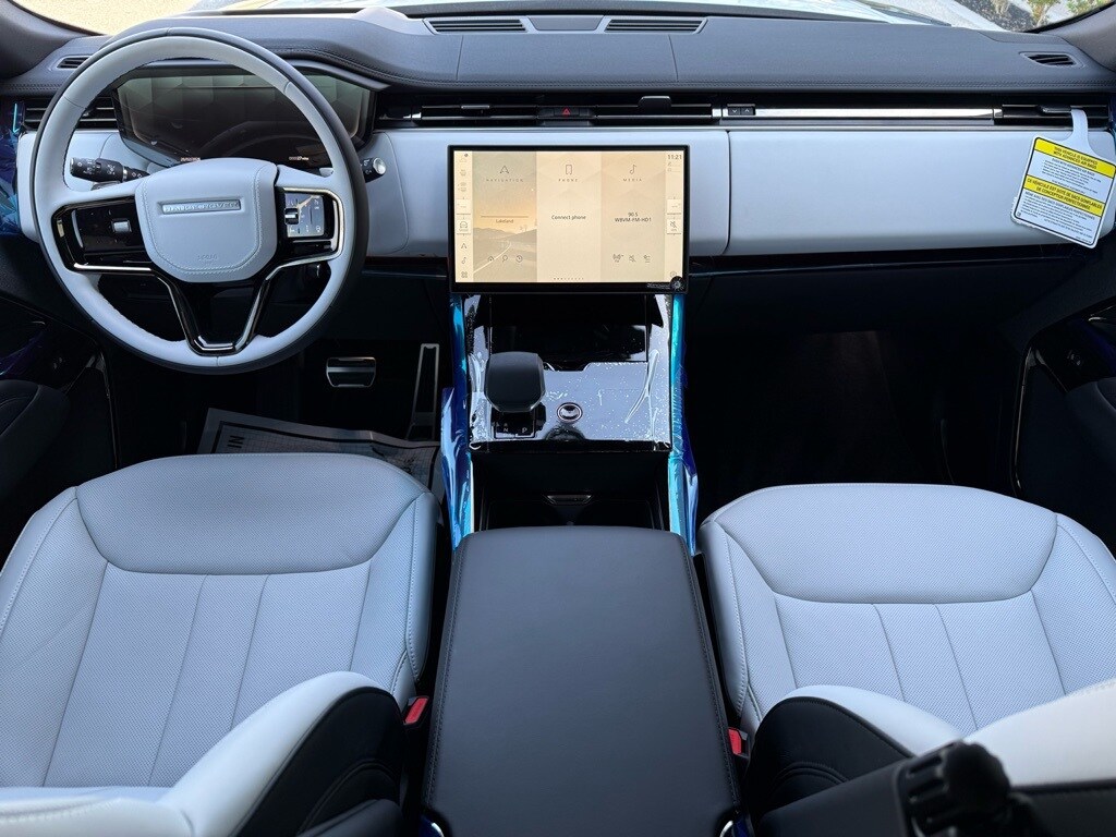 New 2026 Land Rover Range Rover Sport Dynamic SE SUV