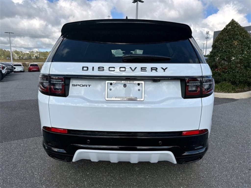 New 2025 Land Rover Discovery Sport SE SUV