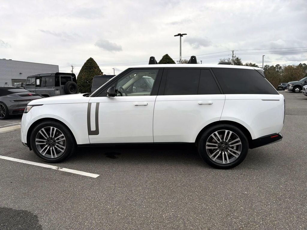 Used 2024 Land Rover Range Rover SE SUV