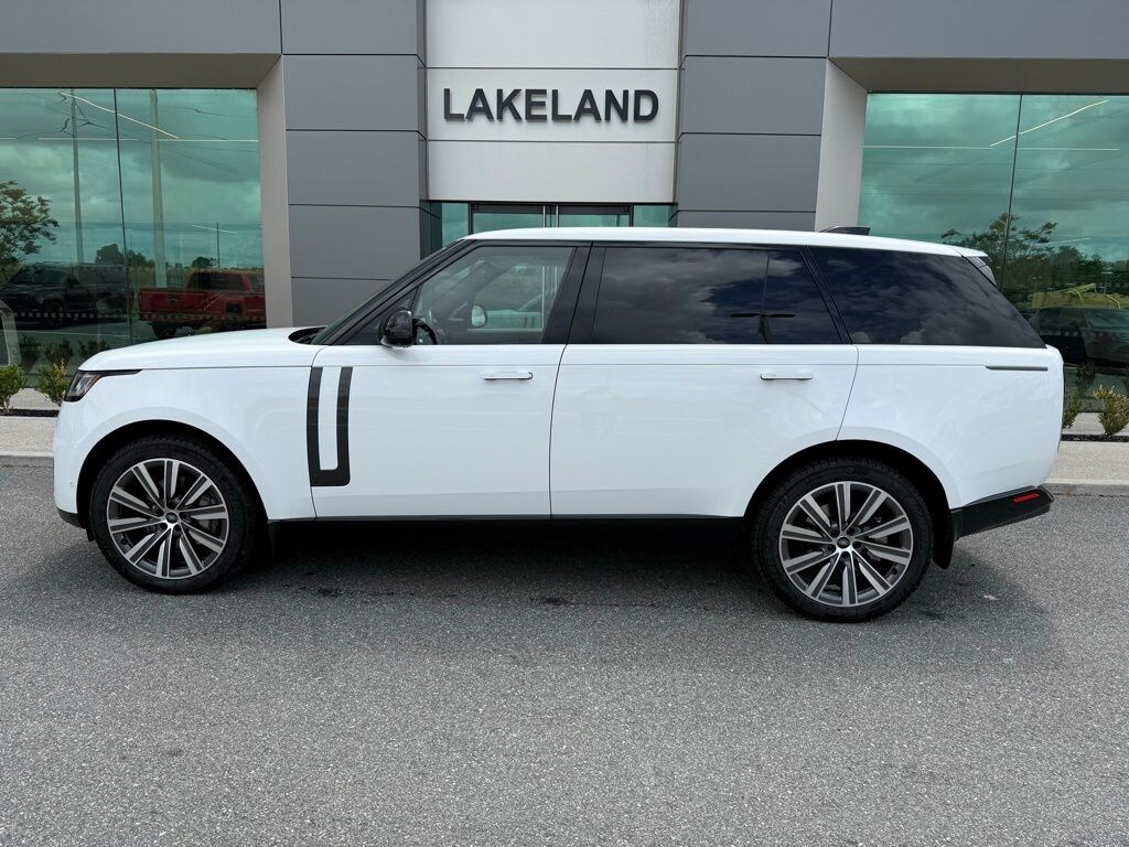 Used 2025 Land Rover Range Rover SE SUV