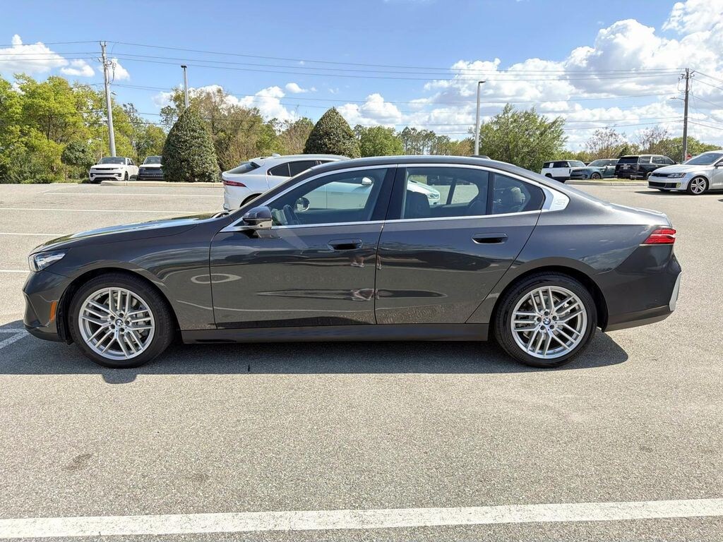 Used 2024 BMW 5 Series 530i Sedan