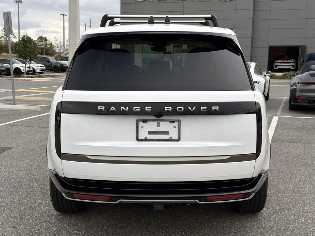 Used 2024 Land Rover Range Rover SE SUV