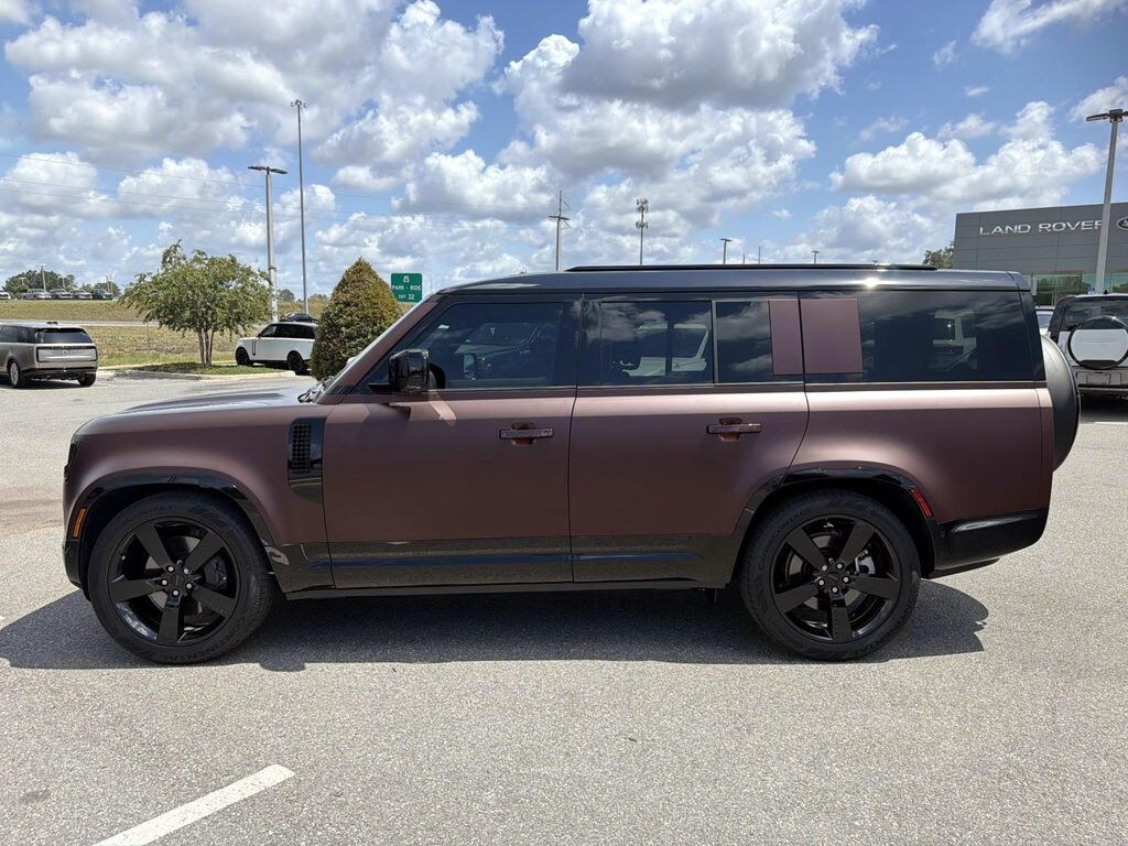 New 2026 Land Rover Defender 130 X-Dynamic SE SUV