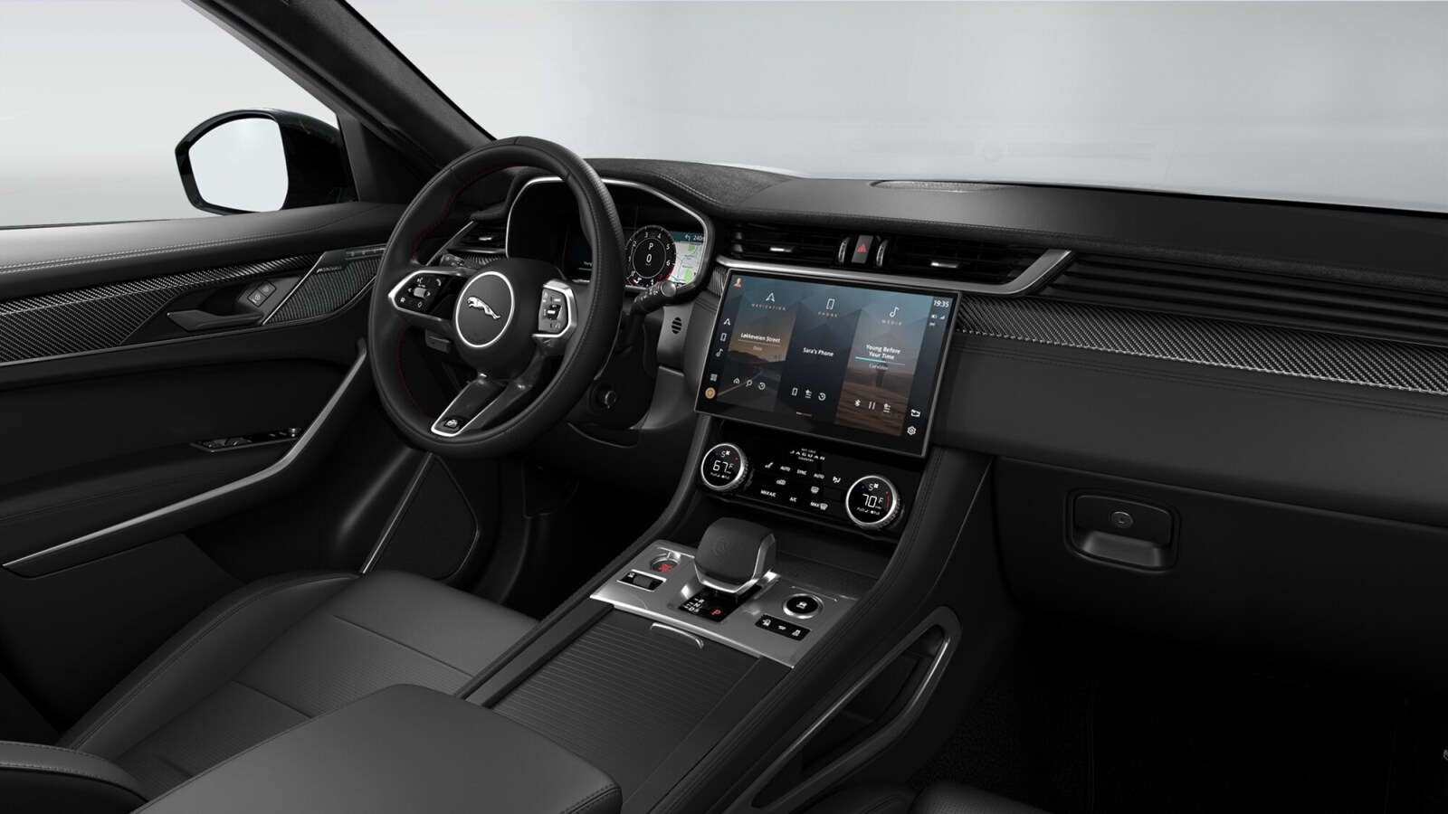 2026 Jaguar F-PACE SVR photo 4