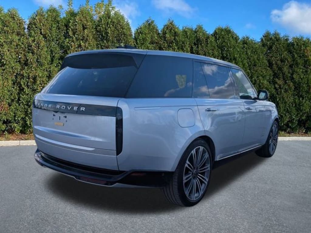 Used 2025 Land Rover Range Rover Autobiography SUV