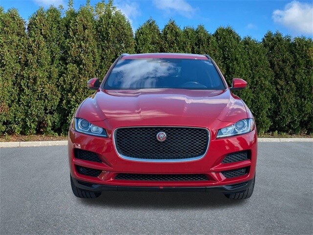 2018 Jaguar F-PACE Premium photo 2