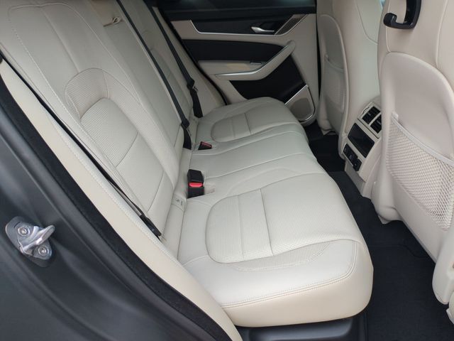 2026 Jaguar F-Pace R-Dynamic S - Photo 17