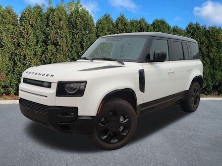 Pre-Owned Featured 2026 Land Rover Defender 110 X-Dynamic SE SUV for sale in Macomb MI