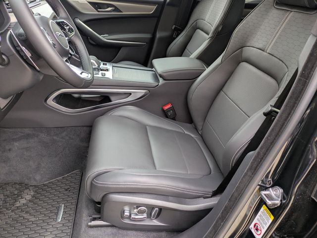 2026 Jaguar F-Pace R-Dynamic S - Photo 12