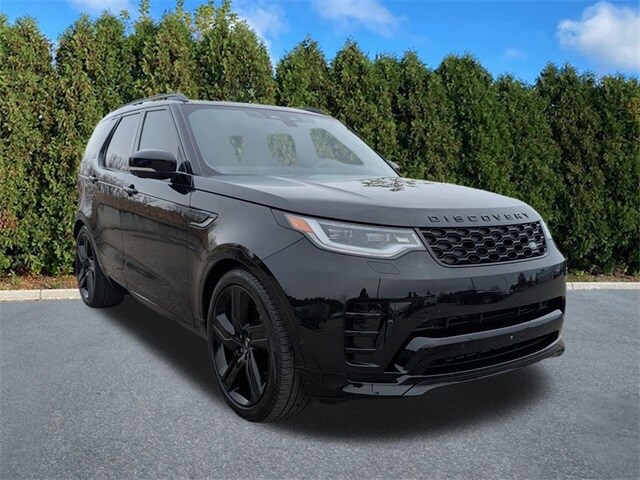 2024 Land Rover Discovery SE photo 3