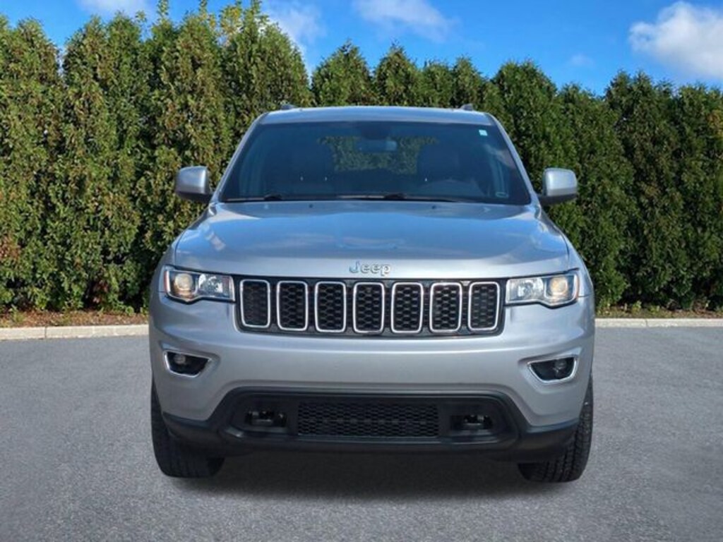 Used 2020 Jeep Grand Cherokee Laredo SUV