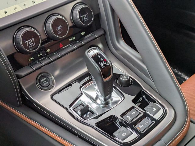 2024 Jaguar F-Type R75 - Photo 9