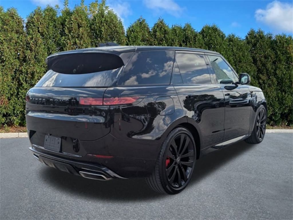 Used 2025 Land Rover Range Rover Sport Plug-in Hybrid Dynamic SE SUV
