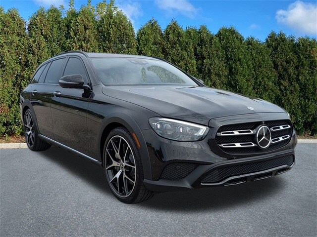 2023 Mercedes Benz E 450 4MATIC All-Terrain photo 3