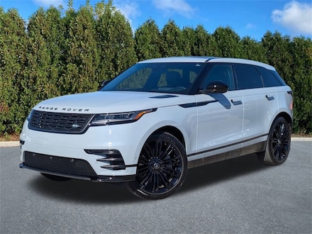 2026 Land Rover Range Rover Velar Dynamic SE SUV