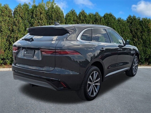 2025 Jaguar F-PACE P250 R-Dynamic S photo 4