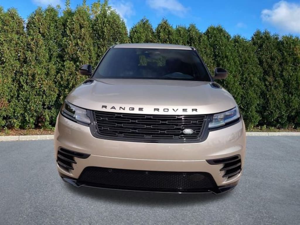 Used 2026 Land Rover Range Rover Velar Dynamic SE SUV