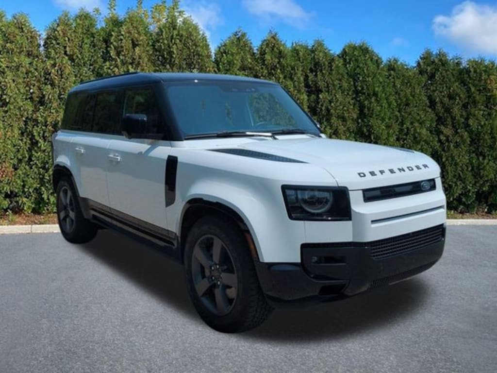 Used 2026 Land Rover Defender 110 X-Dynamic SE SUV